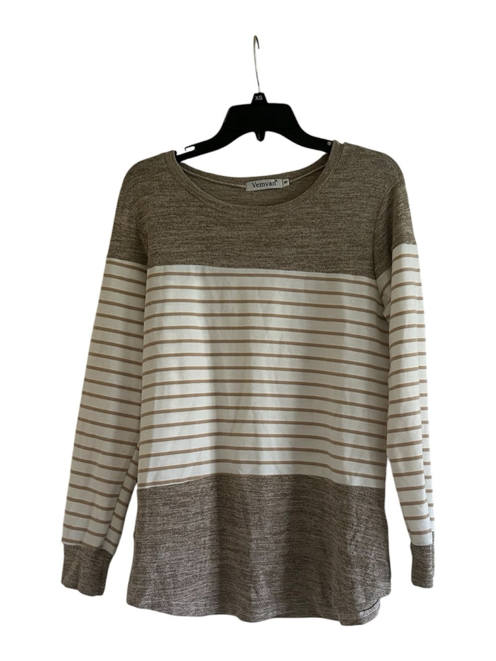Vemvan Striped Color Block Tan and White Size Medium Long Sleeve Sweater